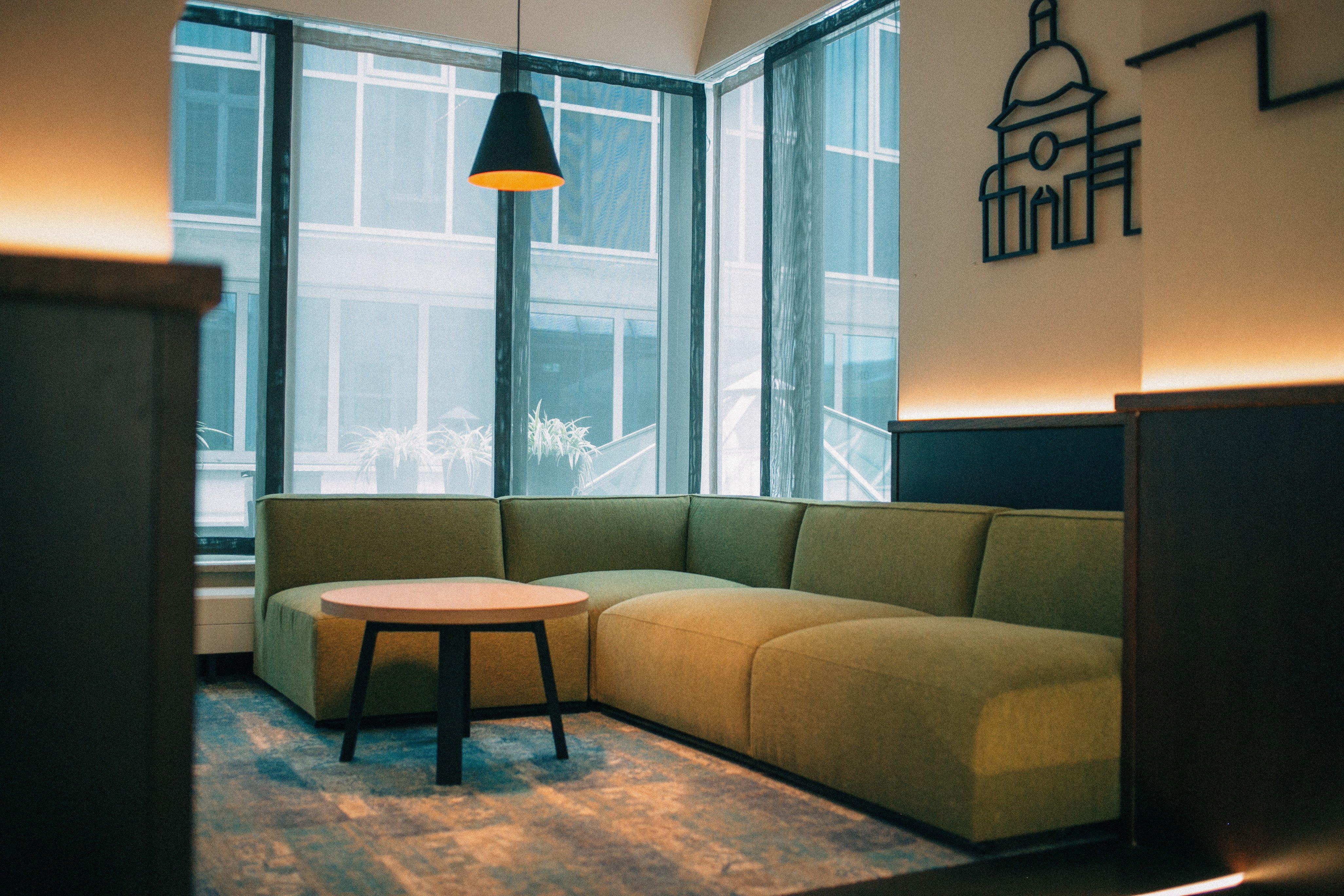 Centre By Ihg Hotell